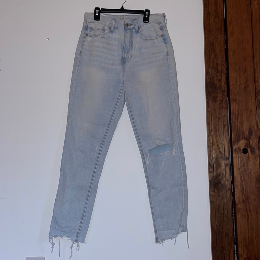 Women’s American Eagle jeans